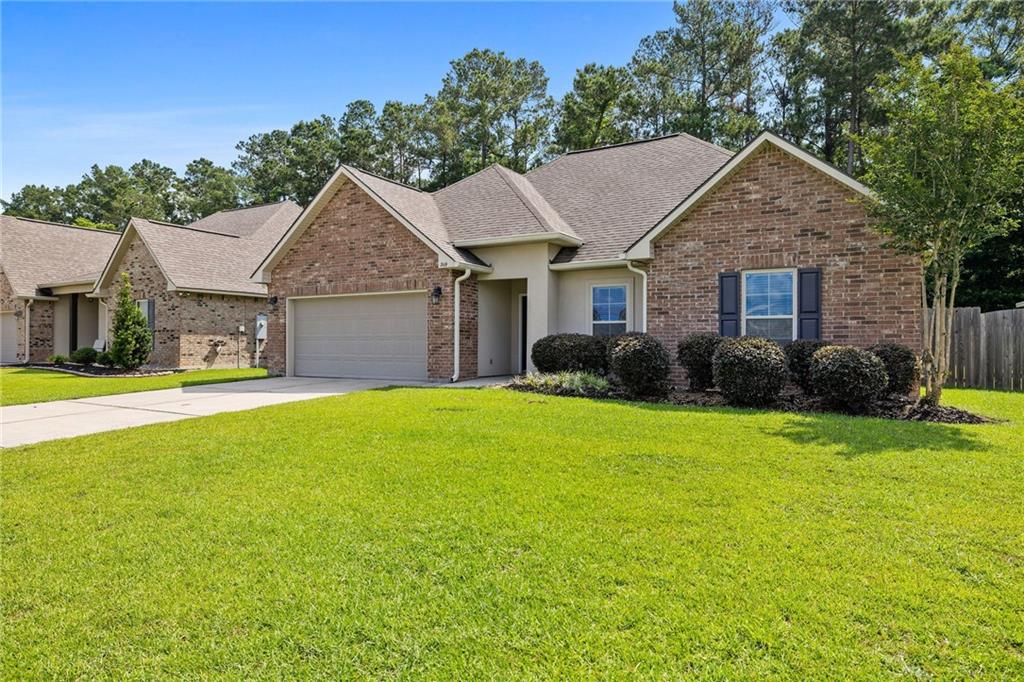 349 Bristle Pine Drive, Ponchatoula, Louisiana image 2