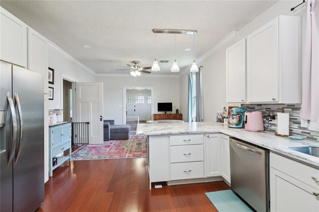 220 Moss Lane, River Ridge, Louisiana image 5