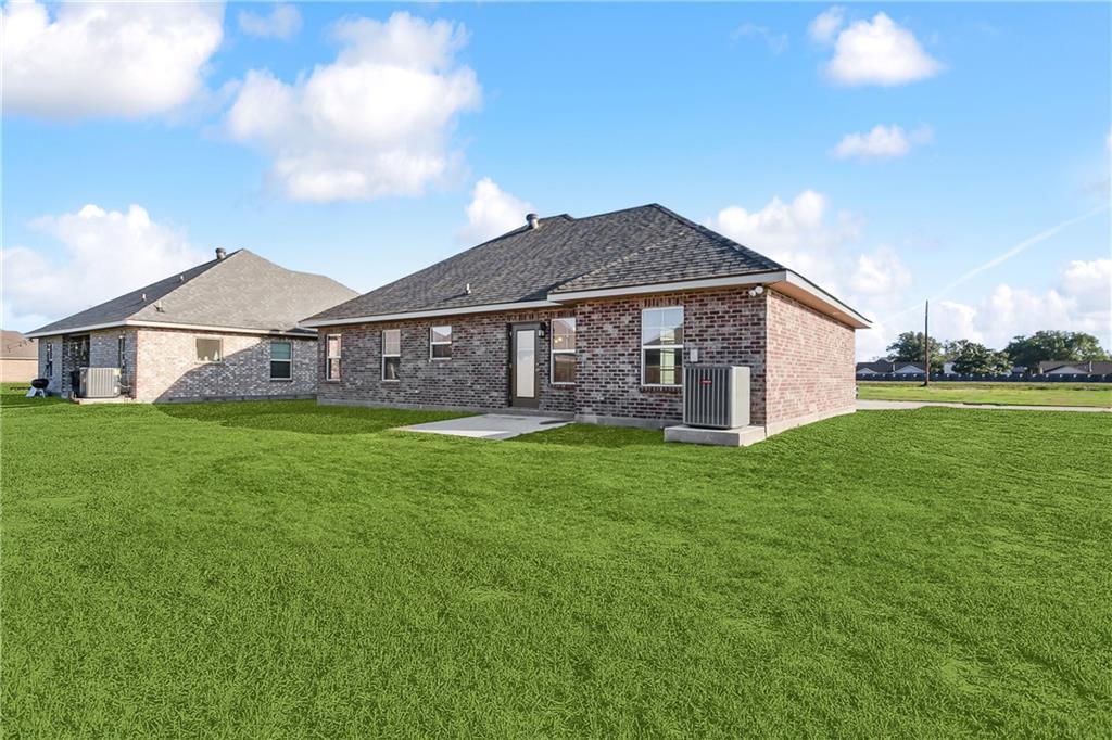 738 Rue Saint Michael Drive, Gretna, Louisiana image 16