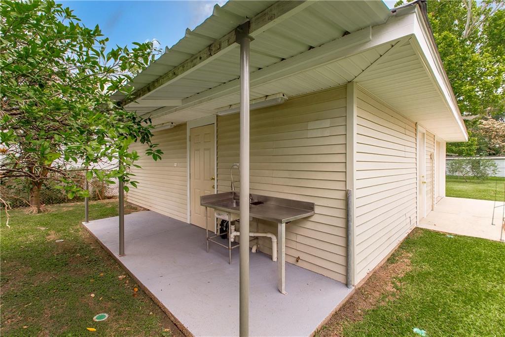 2904 Lloyds Avenue, Chalmette, Louisiana image 7
