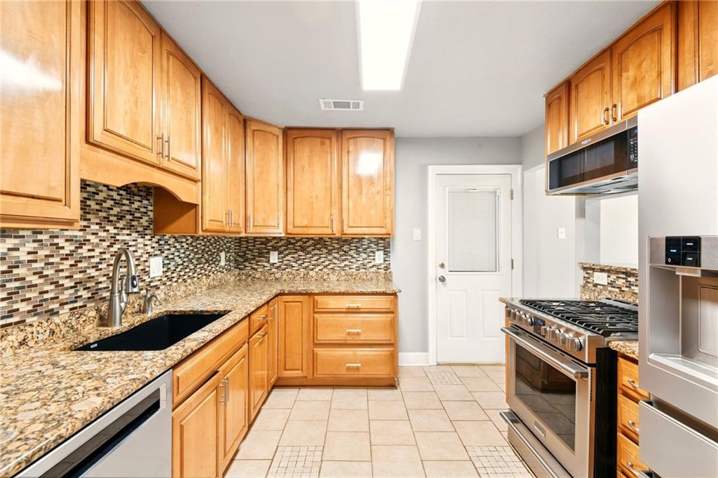 1900 Woods Drive, Metairie, Louisiana image 10