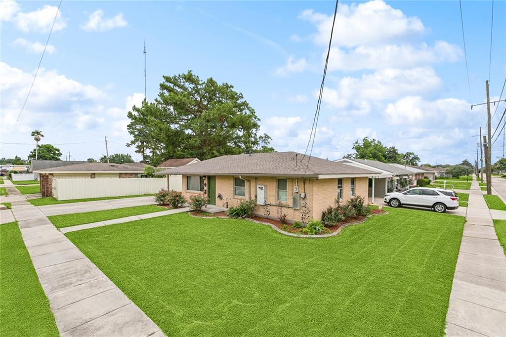 38 Gretna Boulevard, Gretna, Louisiana image 2