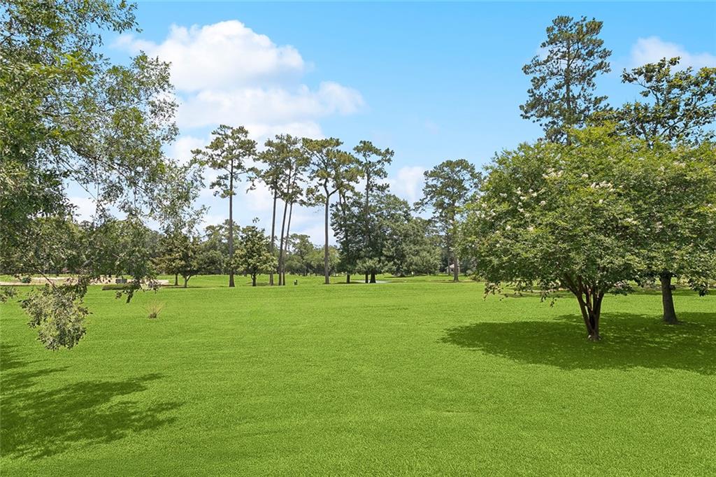 585 Beau Chene Drive, Mandeville, Louisiana image 24