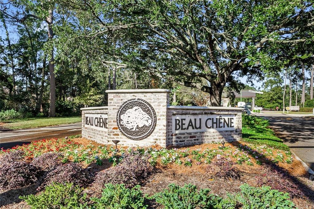 585 Beau Chene Drive, Mandeville, Louisiana image 26