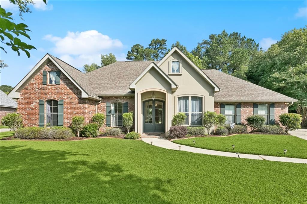 1061 Tallow Tree Drive, Mandeville, Louisiana image 1