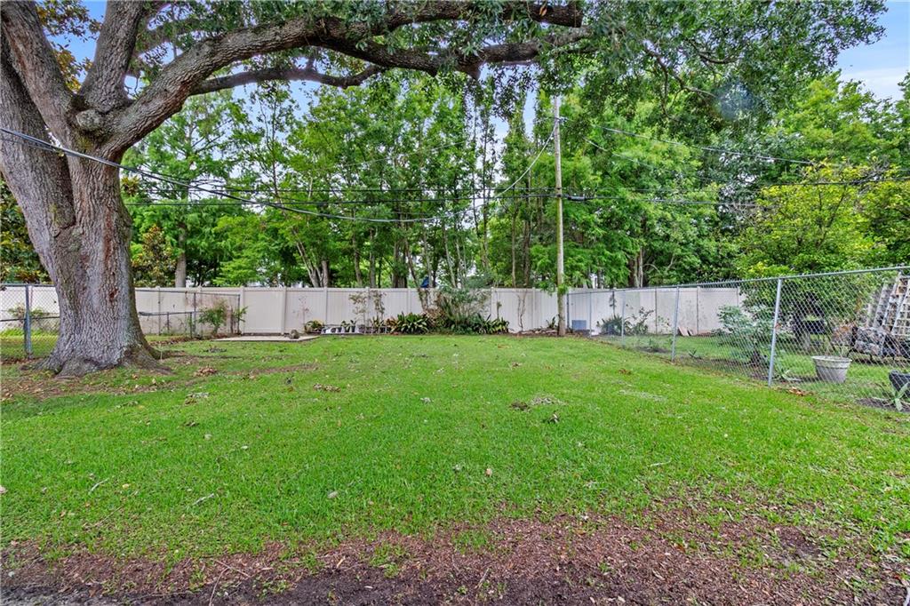 3745 E Loyola Drive, Kenner, Louisiana image 2