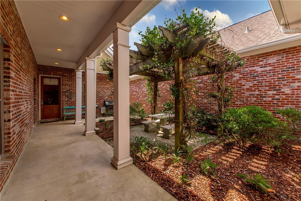 23783 Monarch Point, Springfield, Louisiana image 3