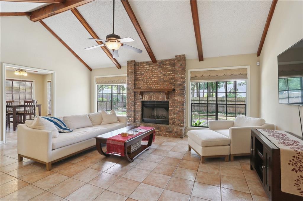 111 Thatcher Drive, Slidell, Louisiana image 3