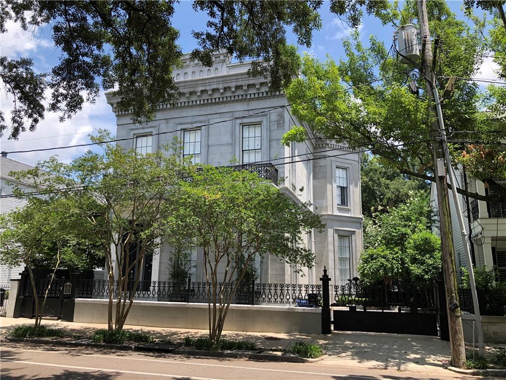 1456 Camp Street, New Orleans, Louisiana image 1