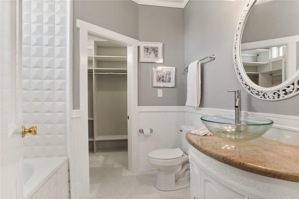 2720 New Orleans Street, New Orleans, Louisiana image 18
