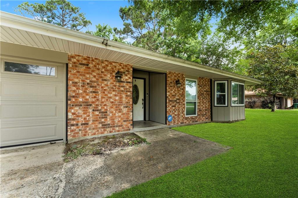 1037 Saint Joseph Street, Slidell, Louisiana image 2