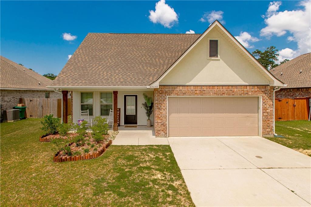 22043 Giselle Drive, Mandeville, Louisiana image 1