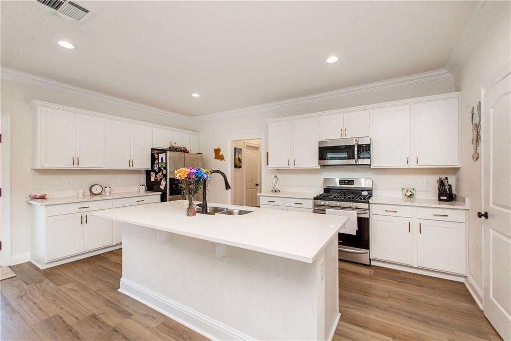 22043 Giselle Drive, Mandeville, Louisiana image 11