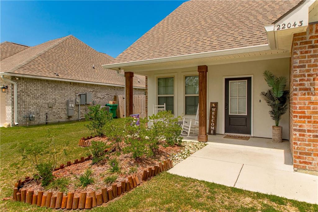 22043 Giselle Drive, Mandeville, Louisiana image 2