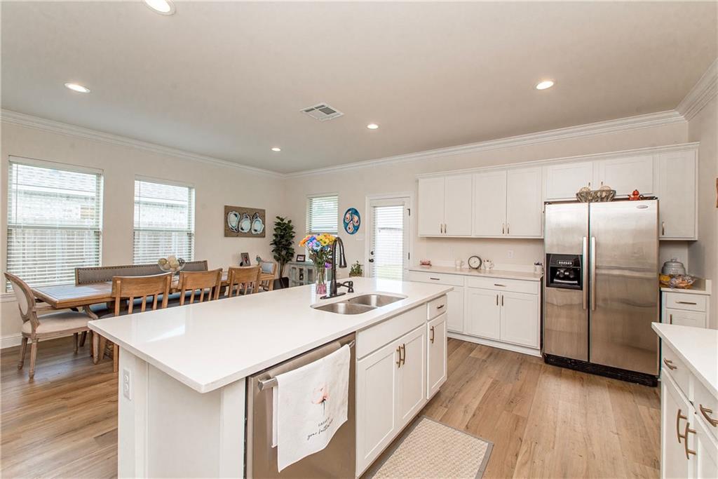 22043 Giselle Drive, Mandeville, Louisiana image 9