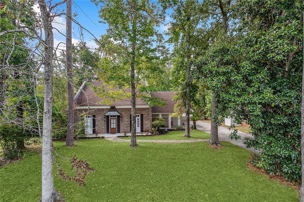 240 Silver Maple Drive, Mandeville, Louisiana image 3