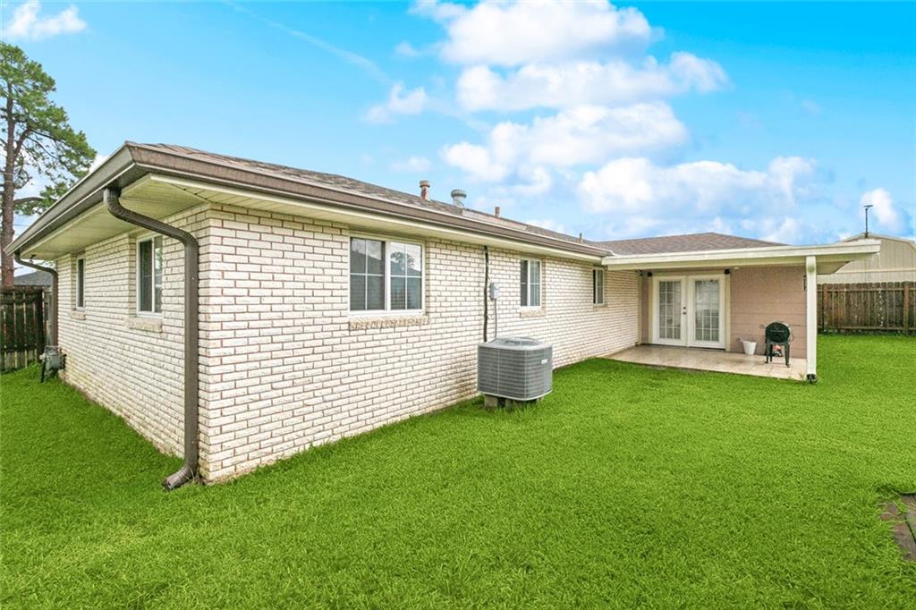 2716 Volpe Drive, Chalmette, Louisiana image 23