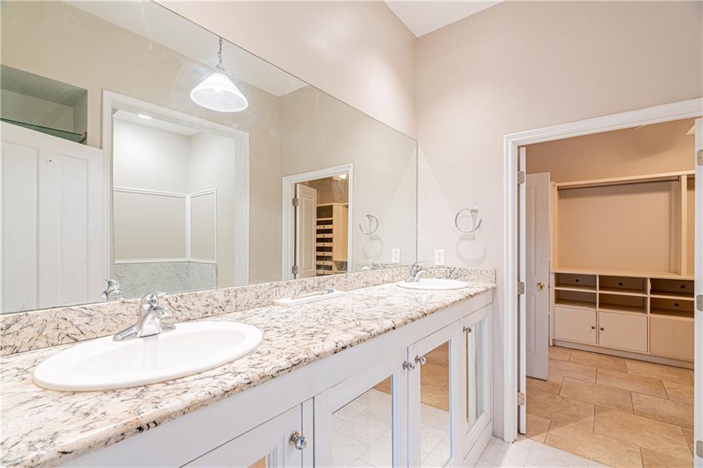 8336 Sabre Drive, Chalmette, Louisiana image 18