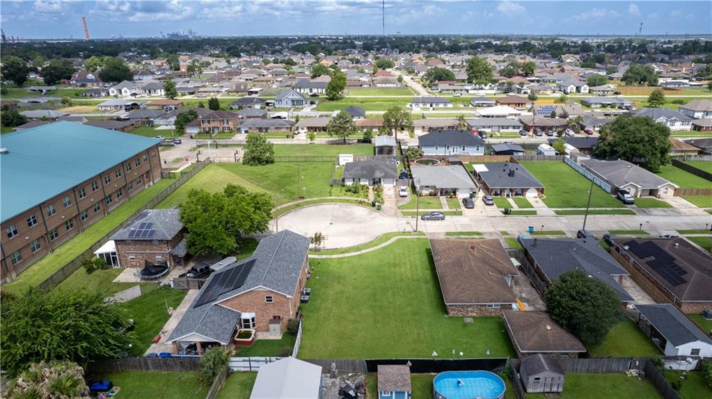 3301 Charles Court, Chalmette, Louisiana image 4