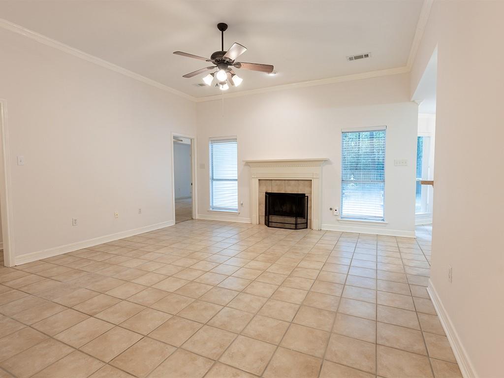 653 Beaulieux Street, Mandeville, Louisiana image 2