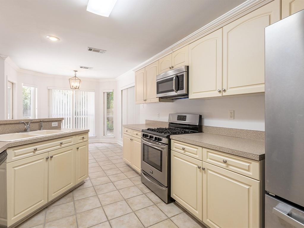 653 Beaulieux Street, Mandeville, Louisiana image 5