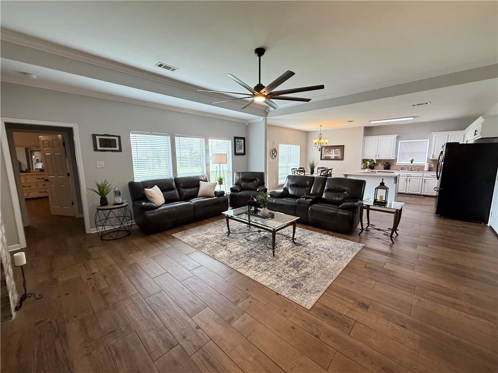 6281 Pelican Crossing Drive, Gonzales, Louisiana image 4