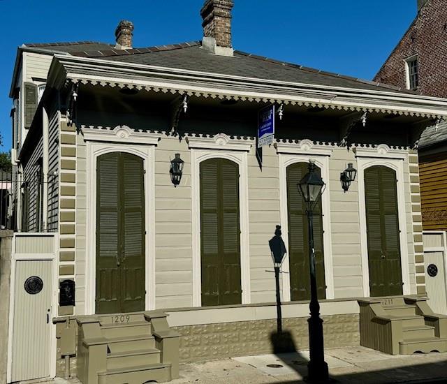 1209 Bourbon Street, New Orleans, Louisiana image 1