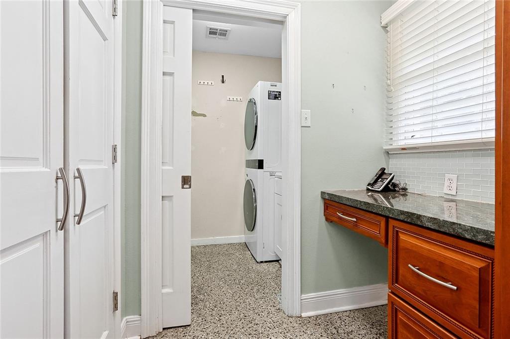 547 Jewel Street, New Orleans, Louisiana image 13