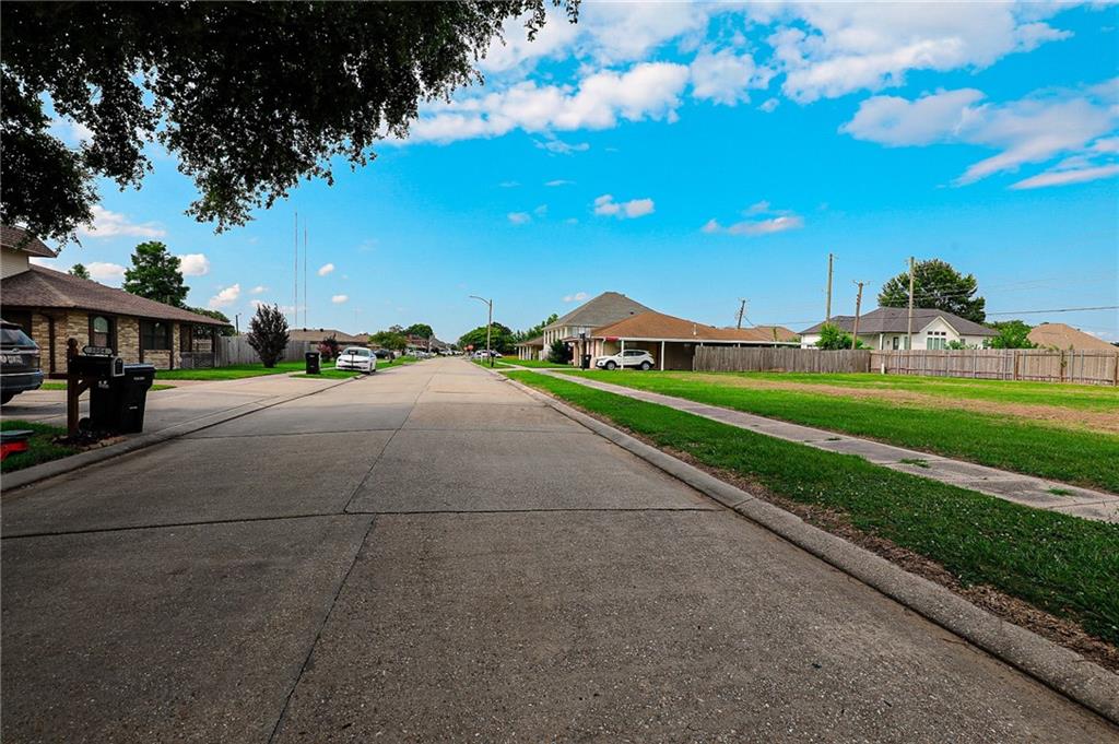 3009 Veronica Drive, Chalmette, Louisiana image 1