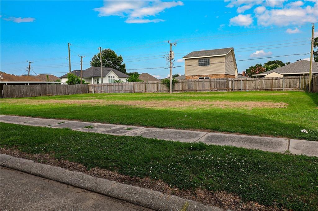 3009 Veronica Drive, Chalmette, Louisiana image 4