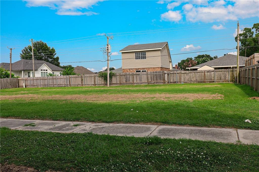 3009 Veronica Drive, Chalmette, Louisiana image 5