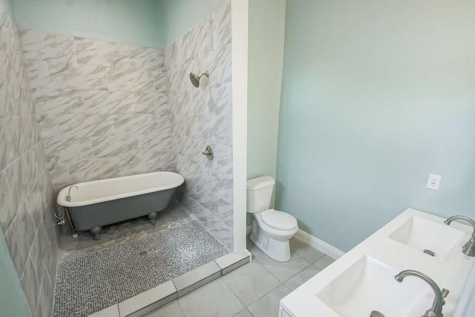 2754 Saint Ann Street, New Orleans, Louisiana image 17
