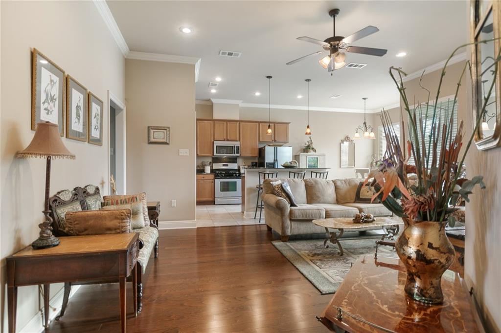 612 Autumn Gardens Drive, Madisonville, Louisiana image 4