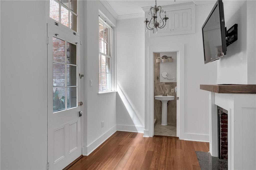 526 Madison Street #1B, New Orleans, Louisiana image 10