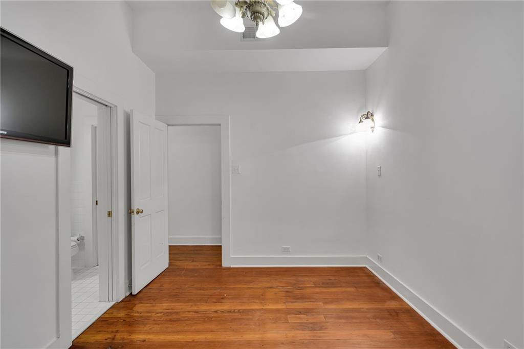 526 Madison Street #1B, New Orleans, Louisiana image 13