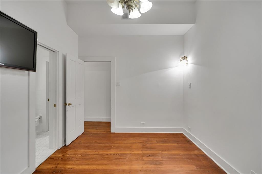 526 Madison Street #1B, New Orleans, Louisiana image 14