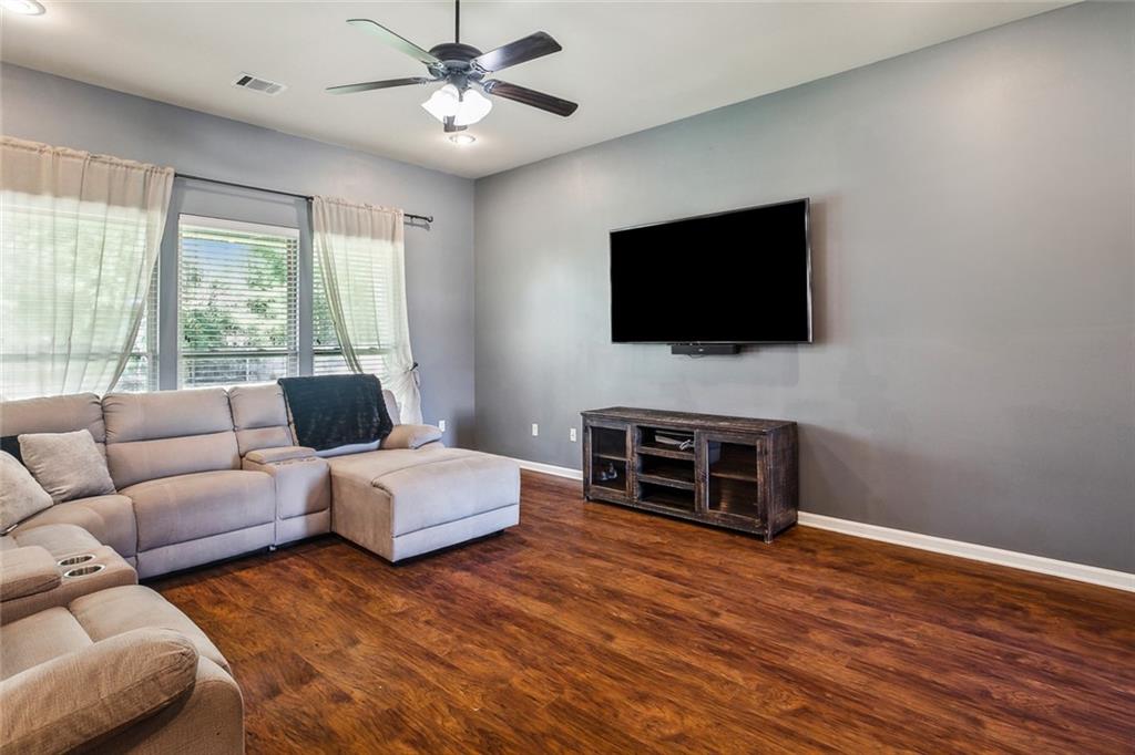 290 Blakemore Drive, Ponchatoula, Louisiana image 2