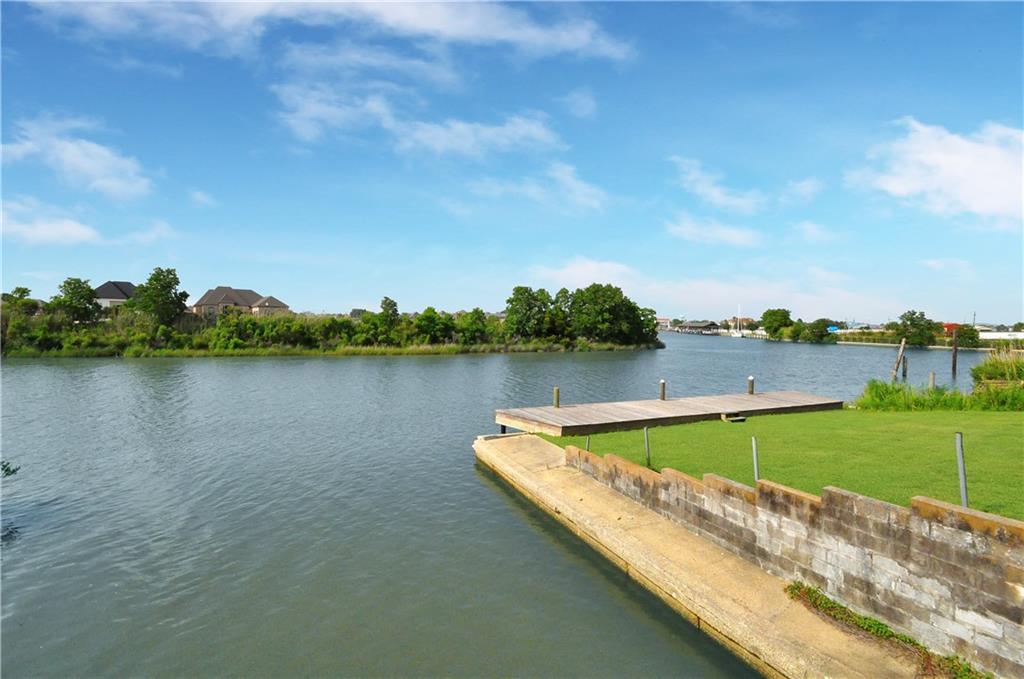 302 Lakeview Drive, Slidell, Louisiana image 11