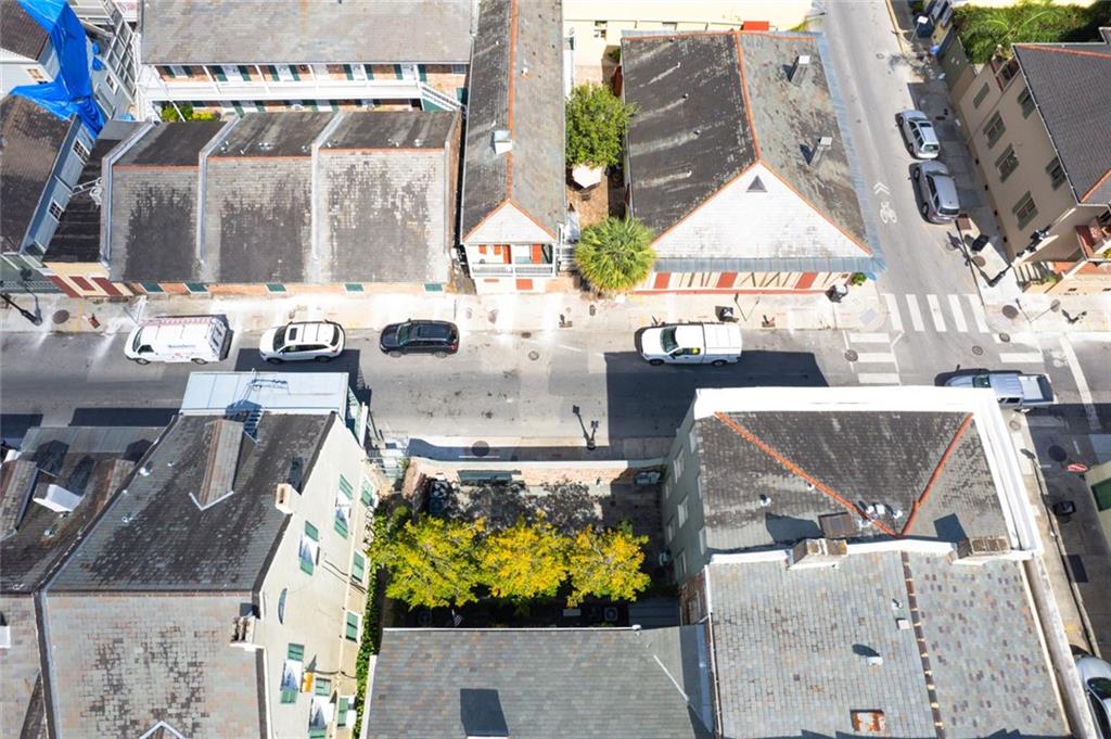 841 Burgundy Street, New Orleans, Louisiana image 39