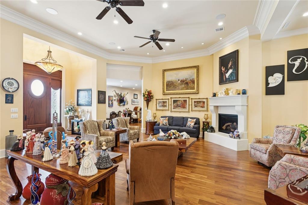 500 Oak Tree Court, Madisonville, Louisiana image 3