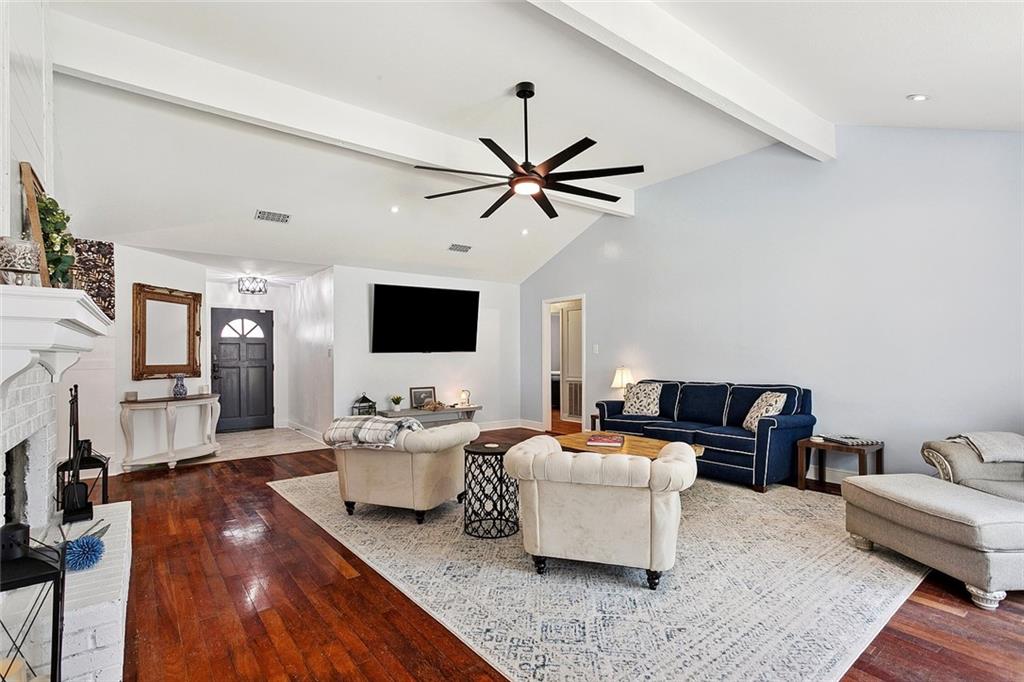 400 W Lake Catahoula Court, Slidell, Louisiana image 2