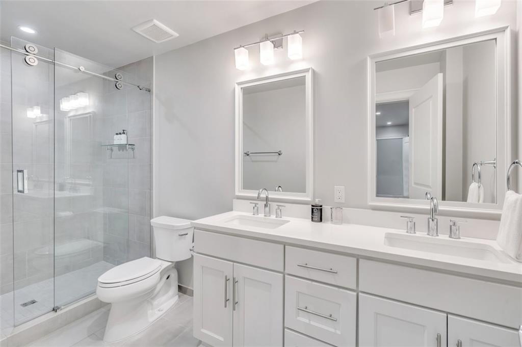 731 St Charles Avenue #304, New Orleans, Louisiana image 18