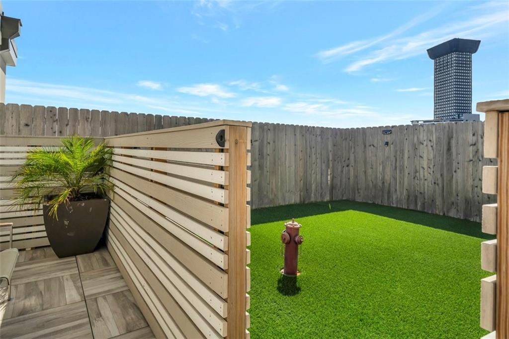 731 St Charles Avenue #304, New Orleans, Louisiana image 36