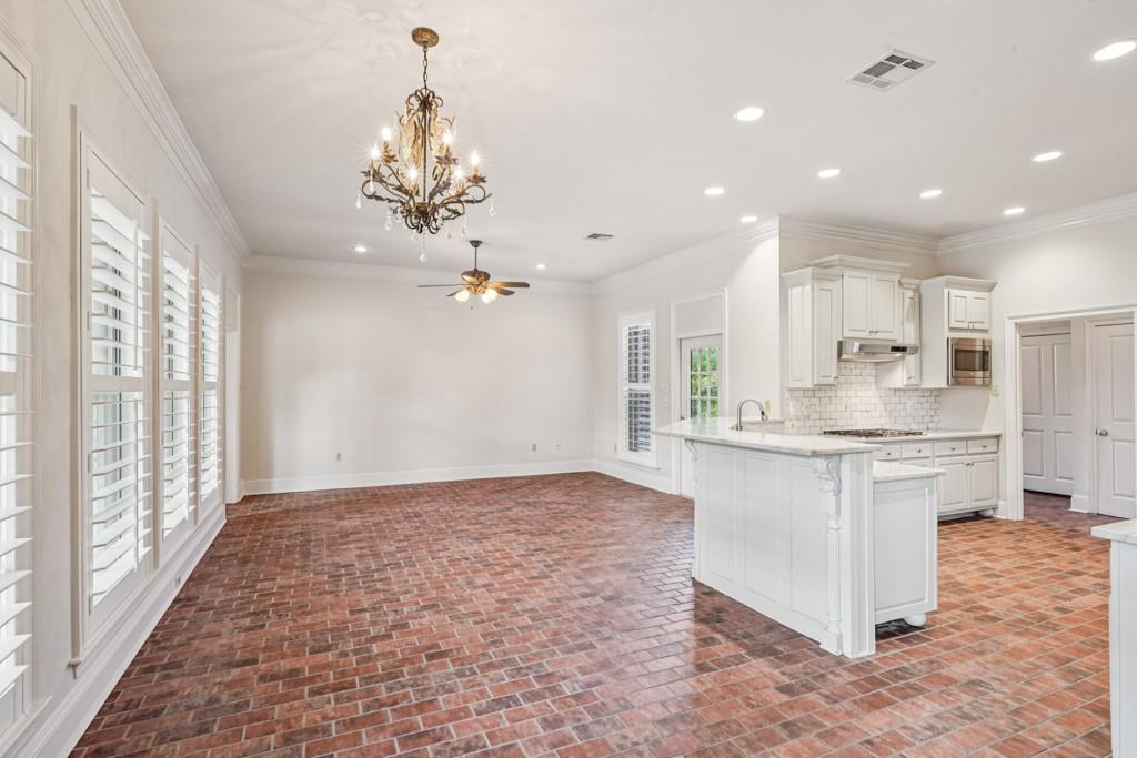 201 Kensington Drive, Madisonville, Louisiana image 12
