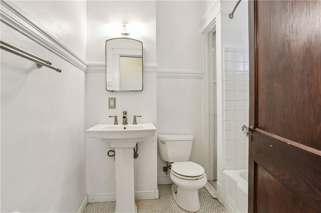 1919 Robert Street, New Orleans, Louisiana image 17