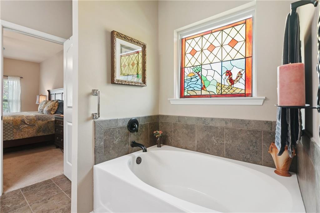 312 Knoll Pine Circle, Covington, Louisiana image 11