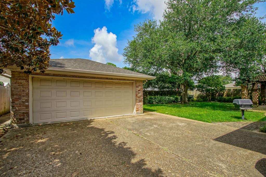 8808 Chretien Point Place, River Ridge, Louisiana image 28