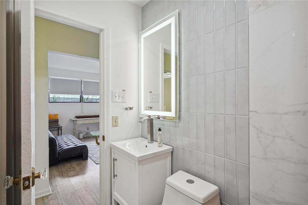 2229 Dumaine Street, New Orleans, Louisiana image 3