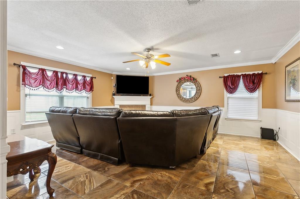 1111 Artesa Drive, Marrero, Louisiana image 8