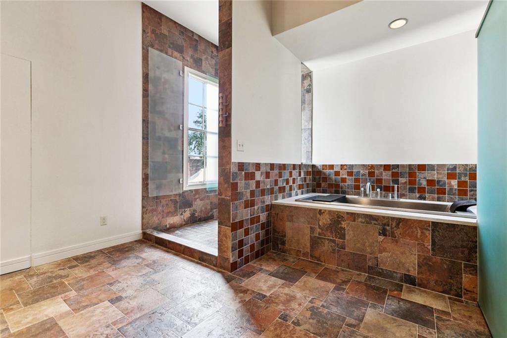 3354 Esplanade Avenue, New Orleans, Louisiana image 19